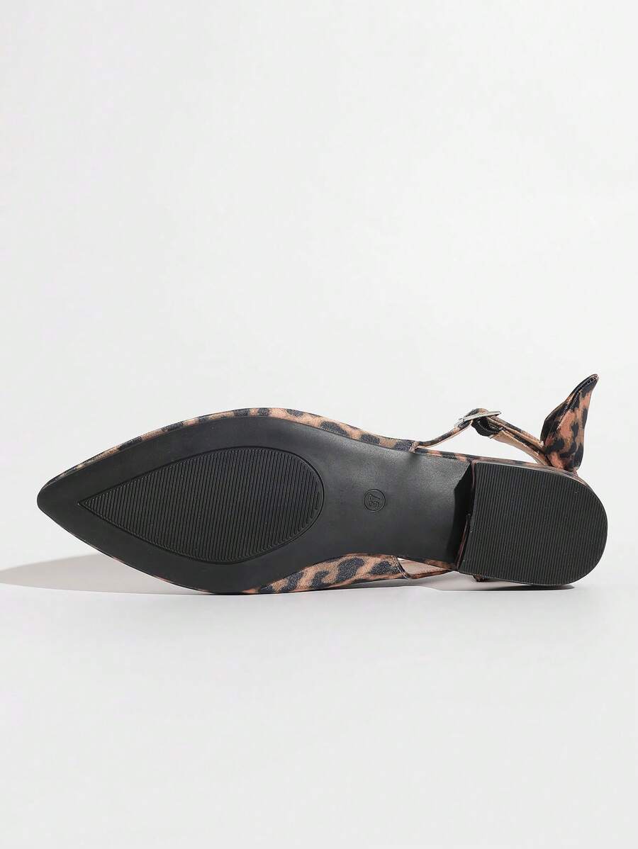 Zara | Chic Leopard Print Flats