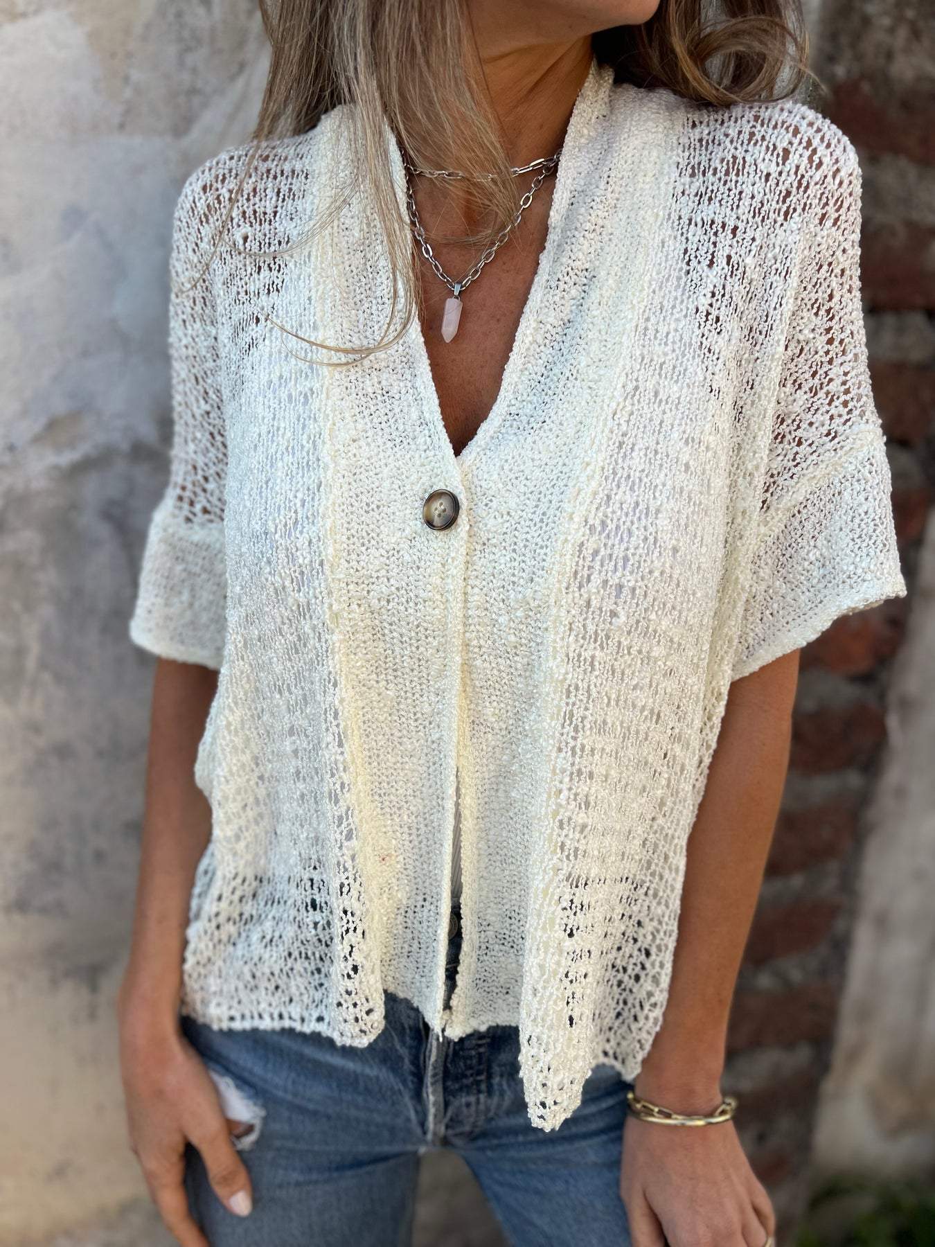 Mira | Chic Textured Blouse